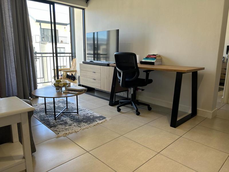 To Let 1 Bedroom Property for Rent in Sandown Western Cape